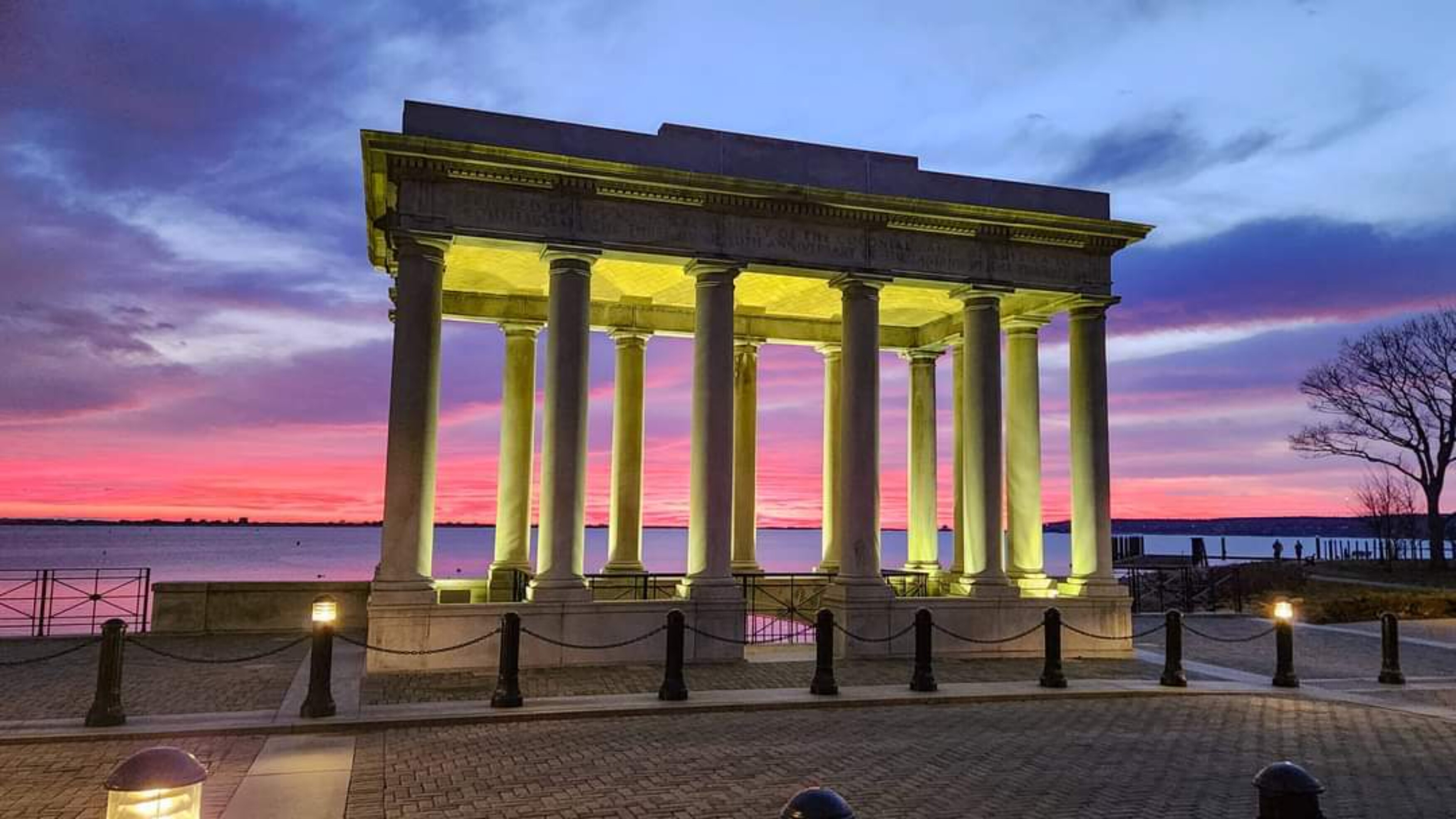 Plymouth Rock Poritco At Plymout