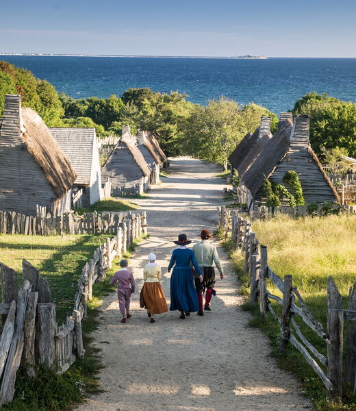 17th Century English Village Res